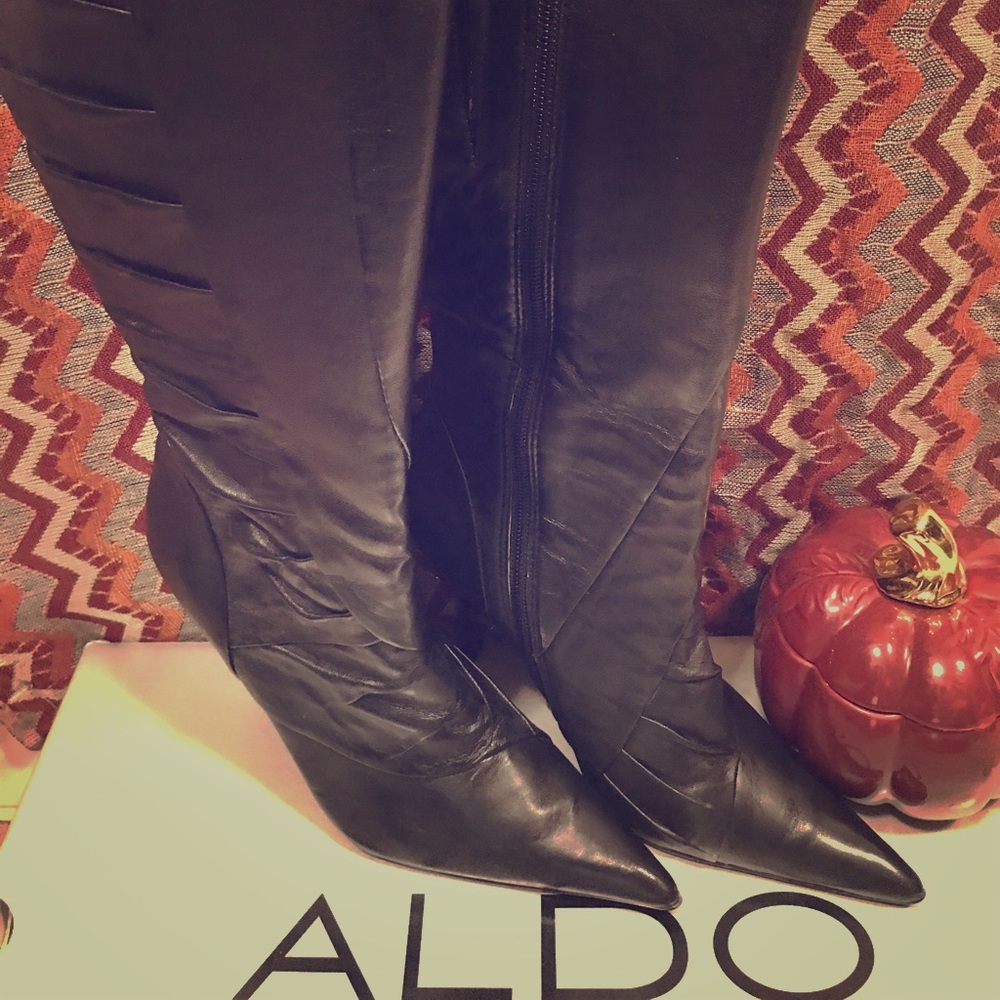 Black ALDO Sz 37 High Heel Pointed Toe Boots